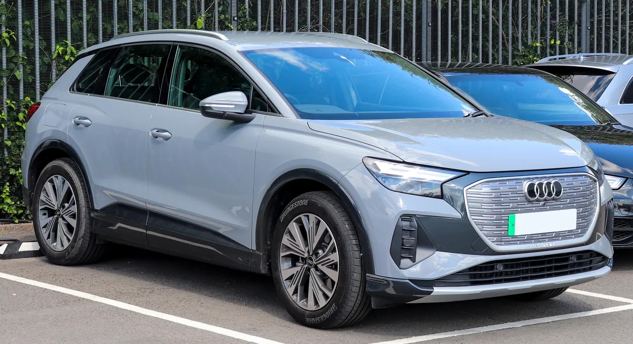 Audi Q4 e-tron, SUV électrique — 570 km d'autonomie WLTP