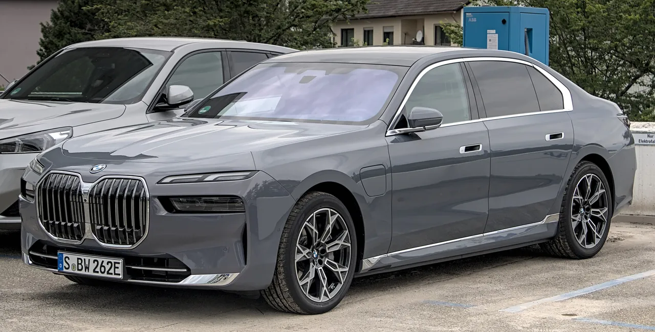 BMW i7, berline électrique — 635 km d'autonomie WLTP