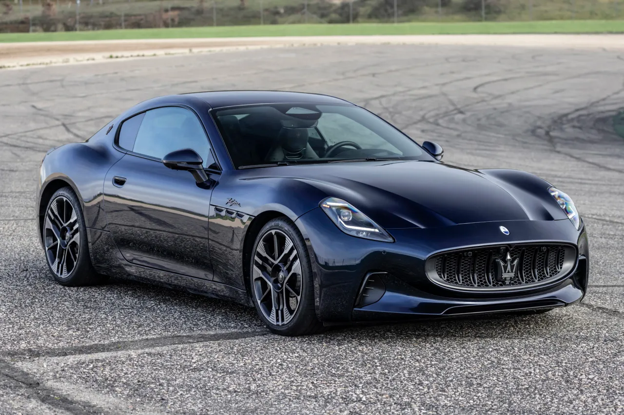 Maserati GranTurismo Folgore, berline électrique — 450 km d'autonomie WLTP