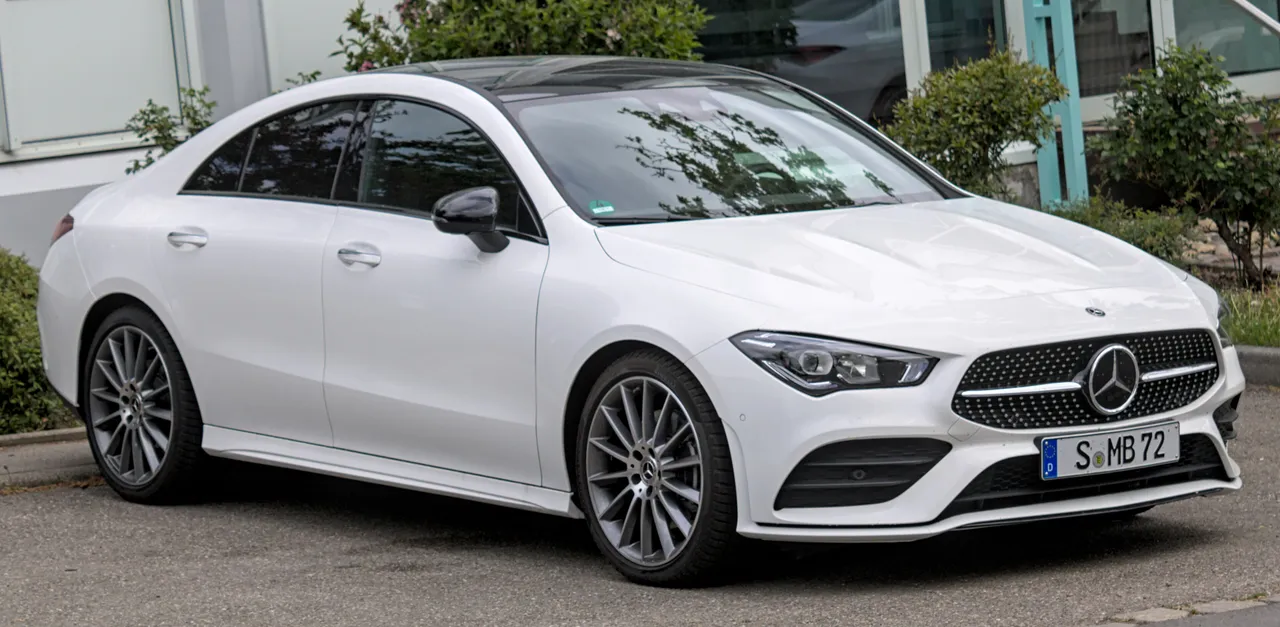 Mercedes-Benz CLA, berline électrique — 541 km d'autonomie WLTP