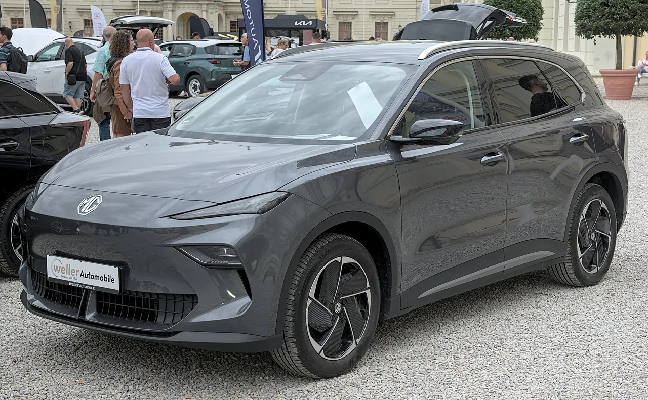MG S5 EV, SUV électrique — 402 km d'autonomie WLTP