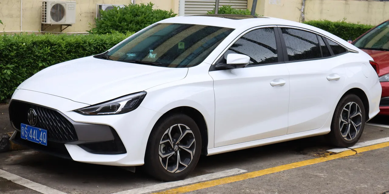 MG 5, compacte électrique — 400 km d'autonomie WLTP