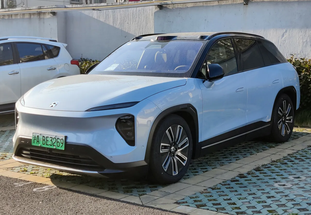 NIO EL7, SUV électrique — 509 km d'autonomie WLTP