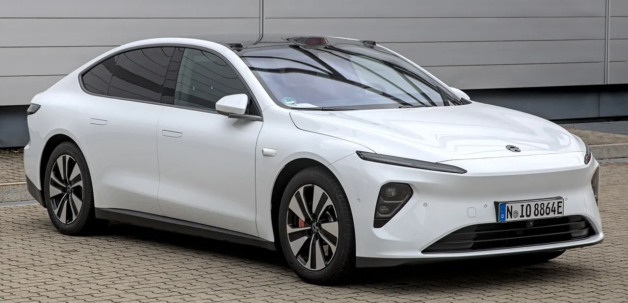 NIO ET7, berline électrique — 580 km d'autonomie WLTP
