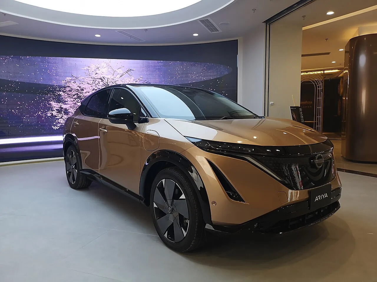 Nissan Ariya, SUV électrique — 450 km d'autonomie WLTP
