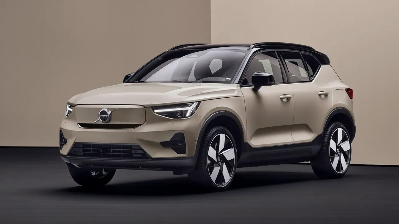 Volvo EX40, SUV électrique — 515 km d'autonomie WLTP